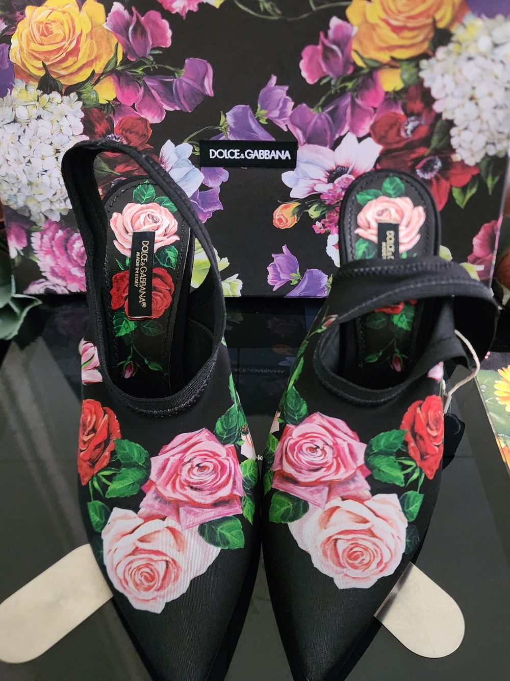 ‼️ON SALE‼️ New Dolce & Gabbana Black Slingback Pumps with Pink & Red Rose Print - Picture 6 of 13